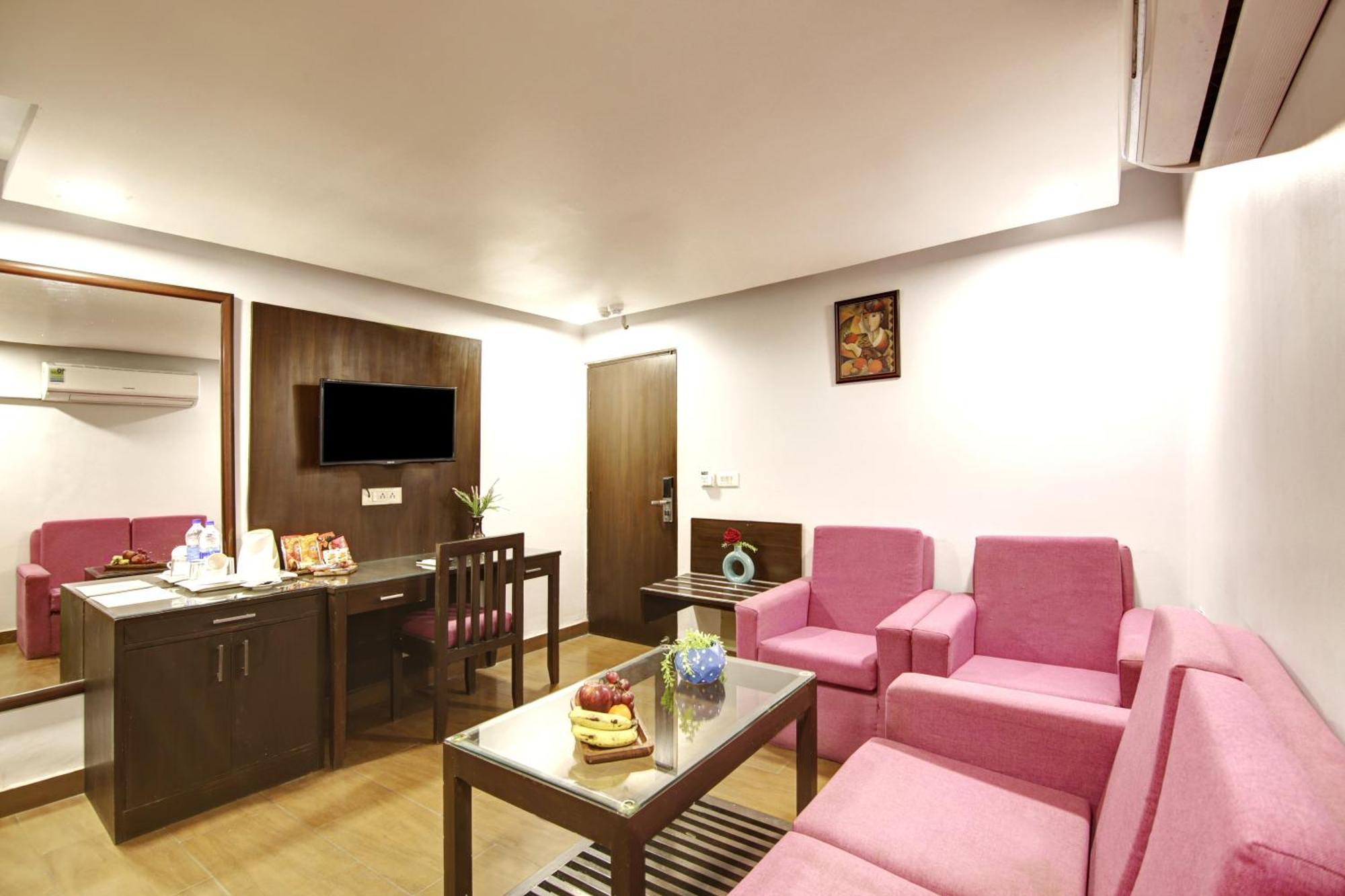 Hotel Bb Palace Делі Екстер'єр фото