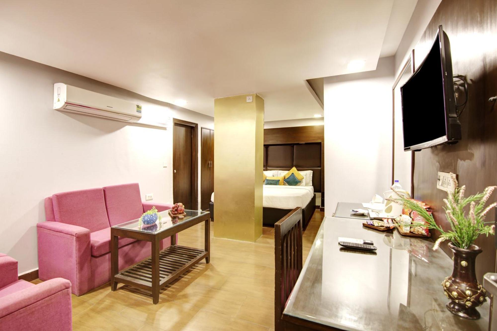 Hotel Bb Palace Делі Екстер'єр фото