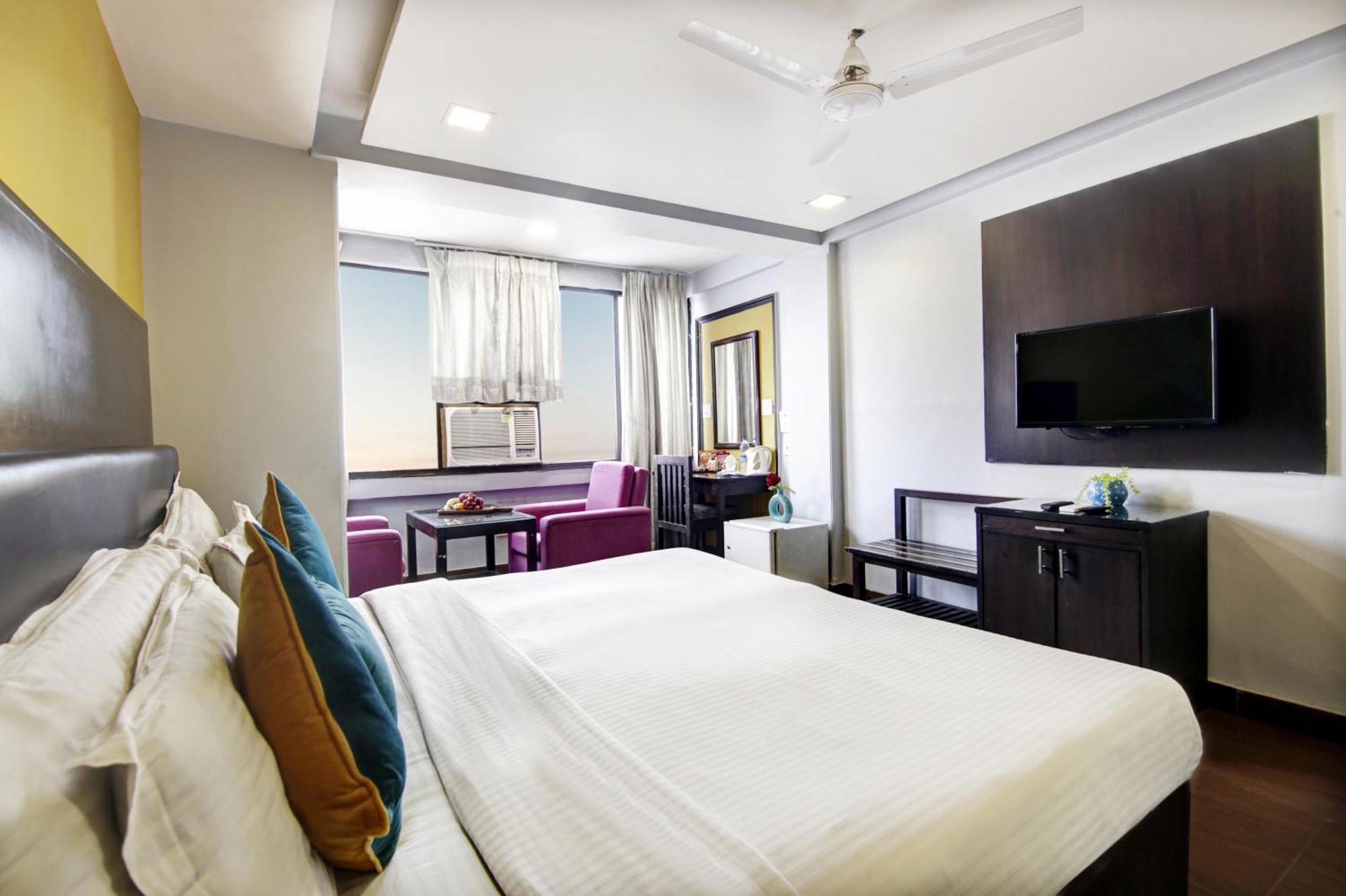 Hotel Bb Palace Делі Екстер'єр фото