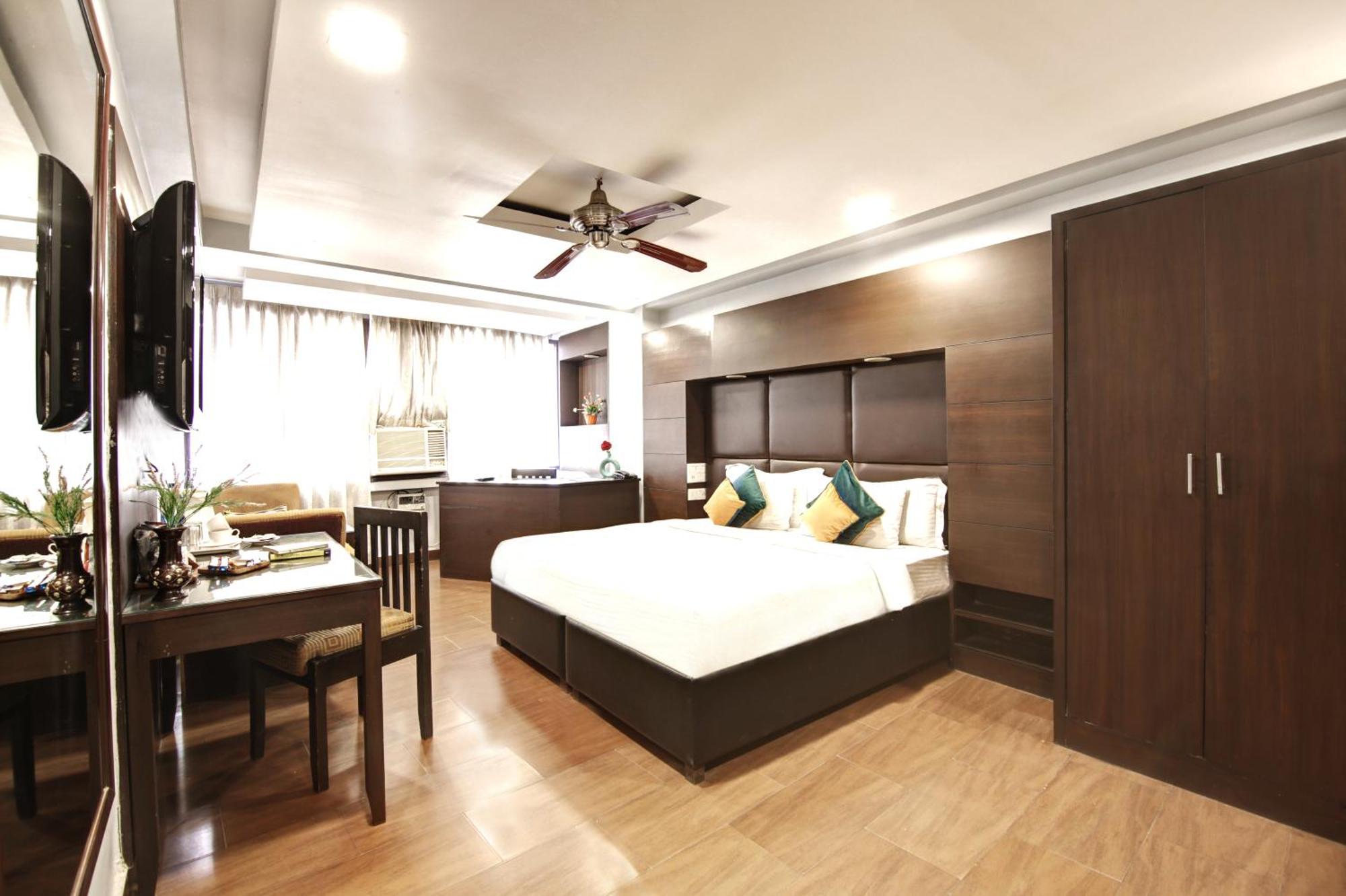 Hotel Bb Palace Делі Екстер'єр фото