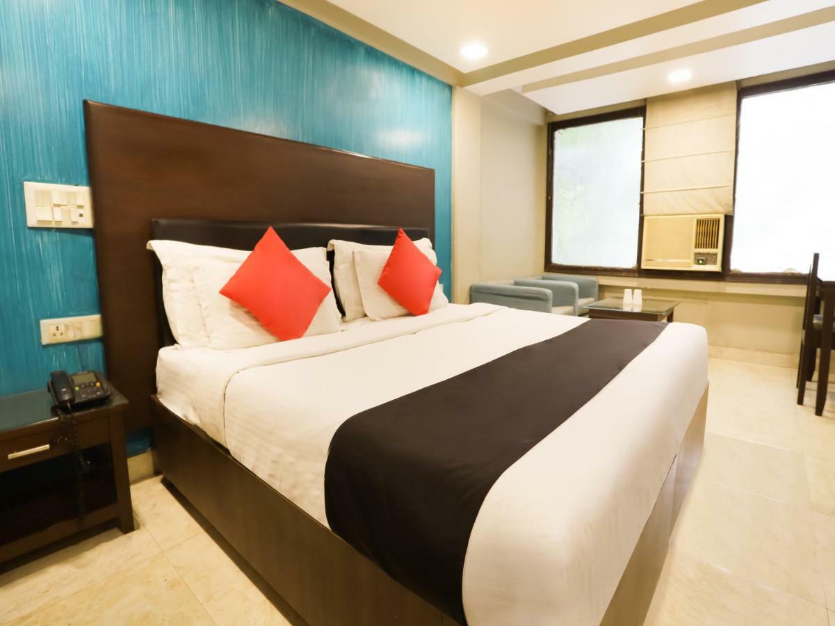 Hotel Bb Palace Делі Екстер'єр фото